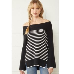 ENTRO STRIPED OVER THE SHOULDER SWEATER